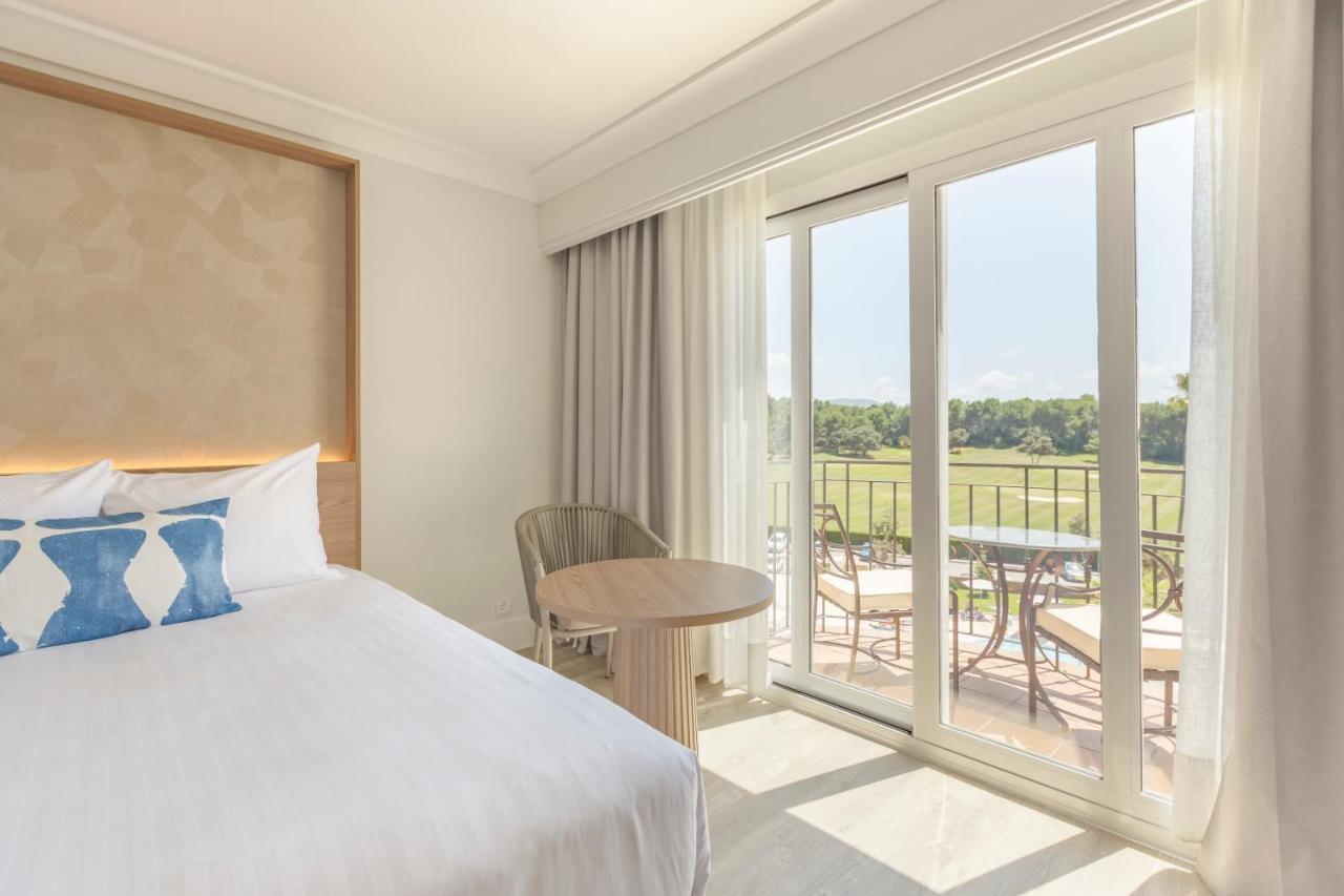 Denia Marriott La Sella Golf Resort & Spa Exterior foto A guest room at the hotel