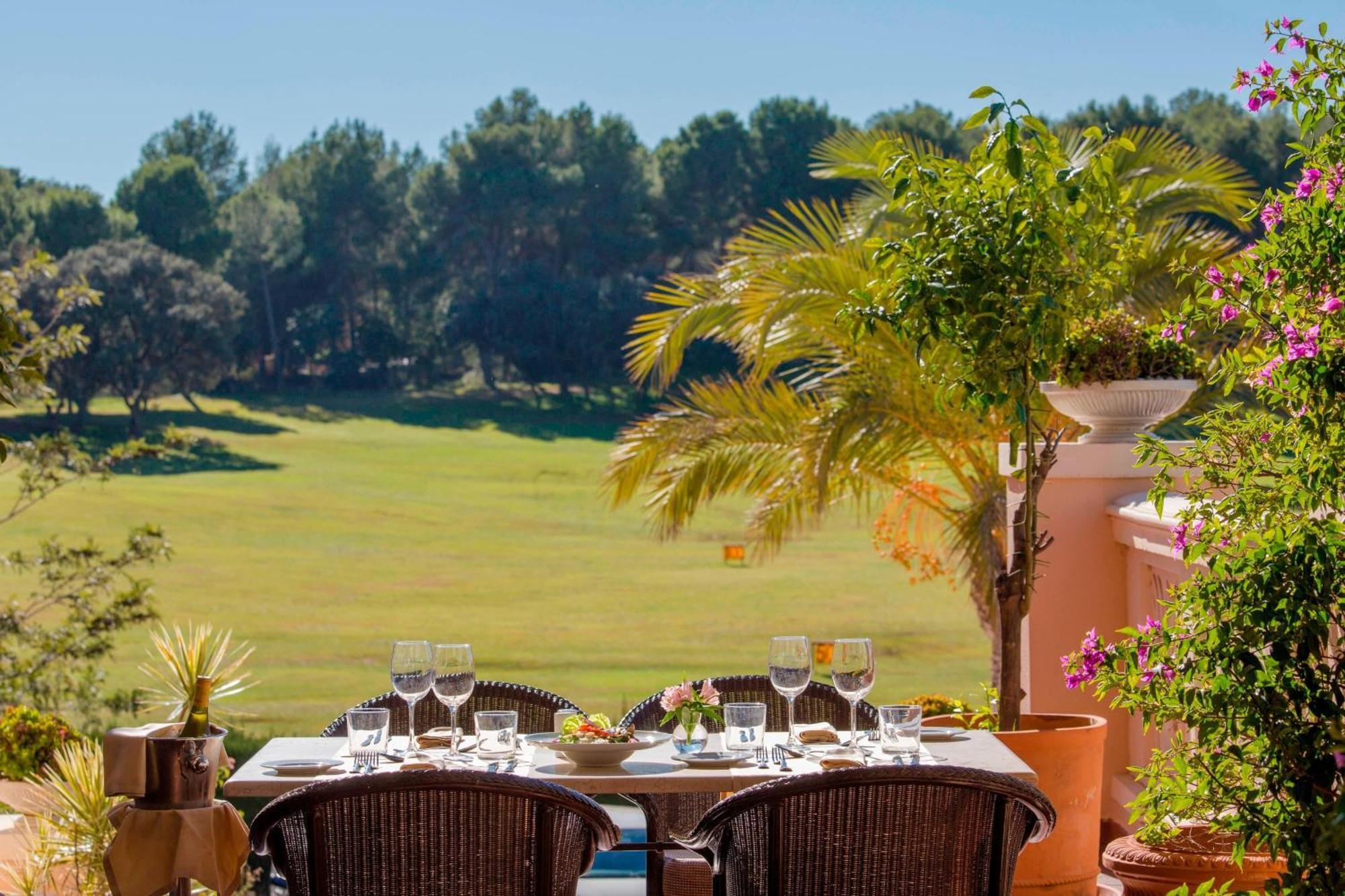 Denia Marriott La Sella Golf Resort & Spa Exterior foto Club de Golf de Sotogrande